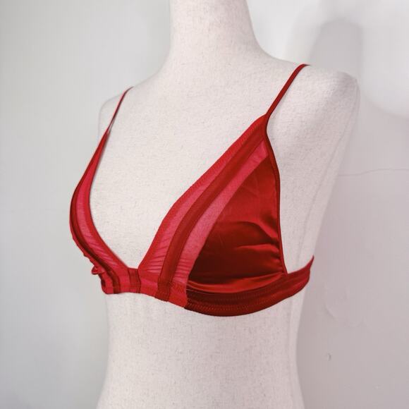 Kiki de Montparnasse Exposé Soft Bra Classic Red Sheer Panel Size M NWT Silk - Picture 1 of 8